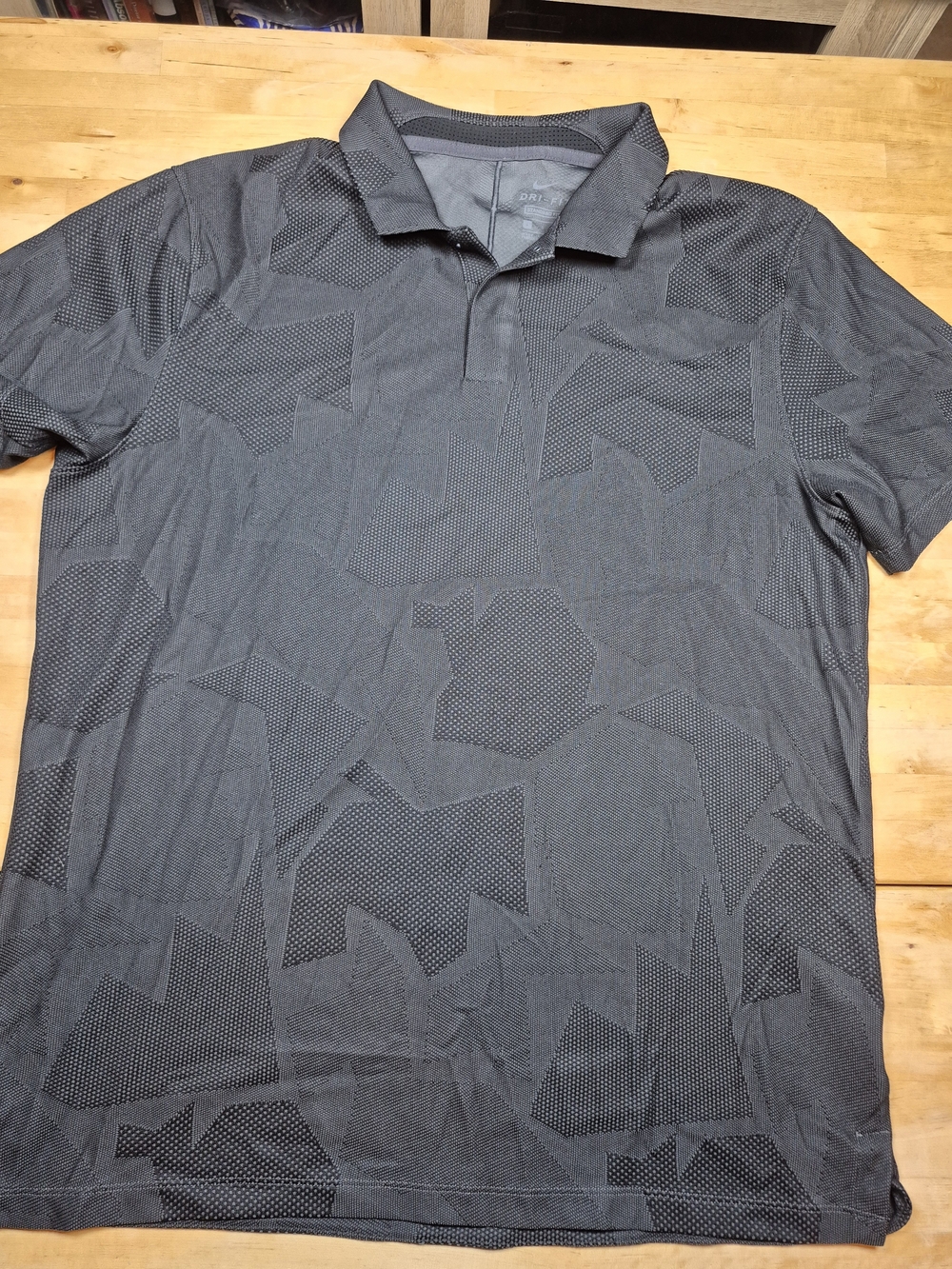 Nike Men's Dark Gray Geometric Performance Polo